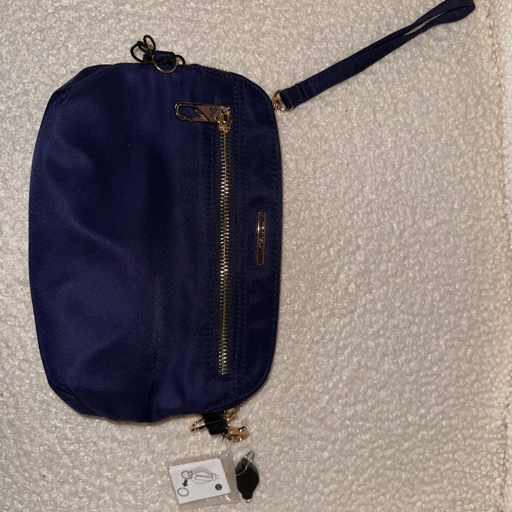 Travelon Deep Blue Wristlet Clutch